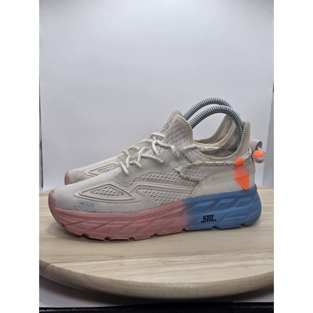 Steve Madden Womens Propel 1 Running shoes,‎ Casual and Fashion Sneakers 5 M EUC